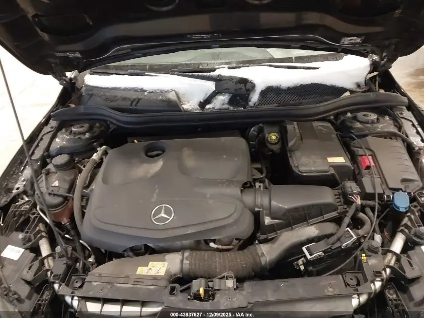 2016 MERCEDES-BENZ GLA 250 4MATIC