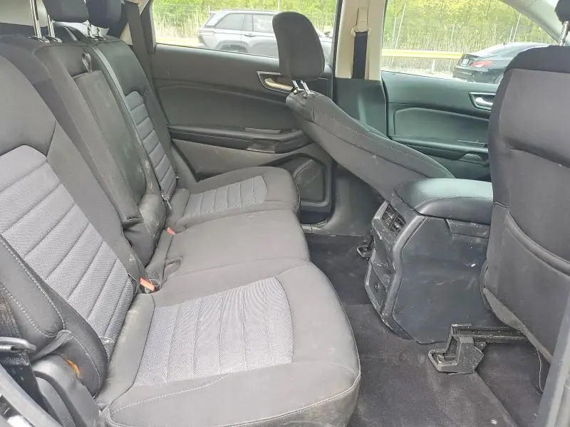 2023 FORD EDGE SE  