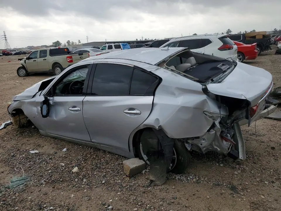 2015 INFINITI Q50 BASE  