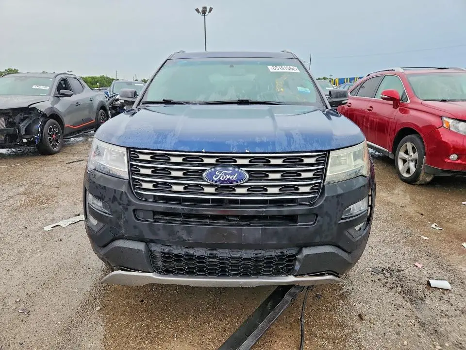 2016 FORD EXPLORER XLT  
