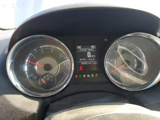 2014 CHRYSLER TOWN & COUNTRY TOURING  