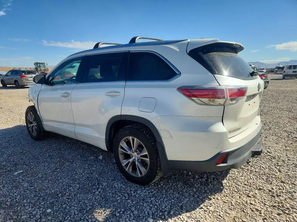 2014 TOYOTA HIGHLANDER XLE  