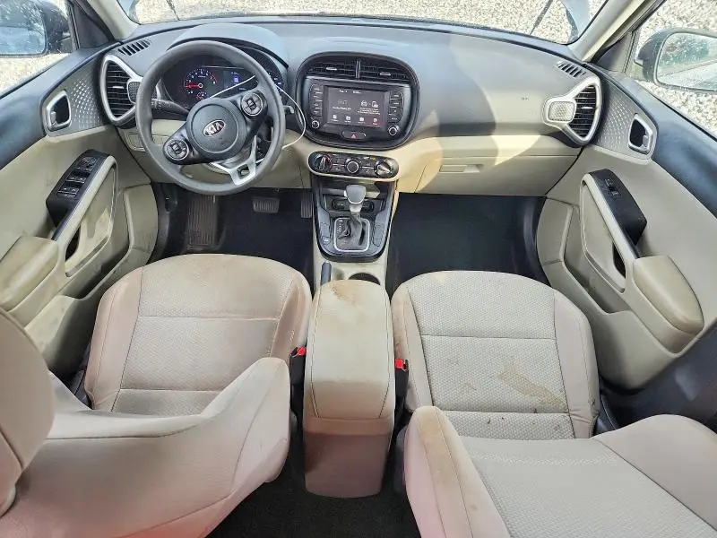 2021 KIA SOUL LX  