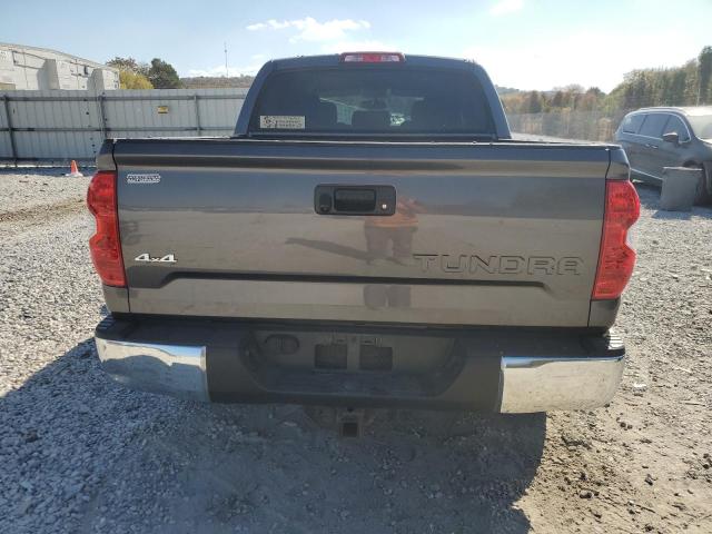 2015 TOYOTA TUNDRA CREWMAX SR5