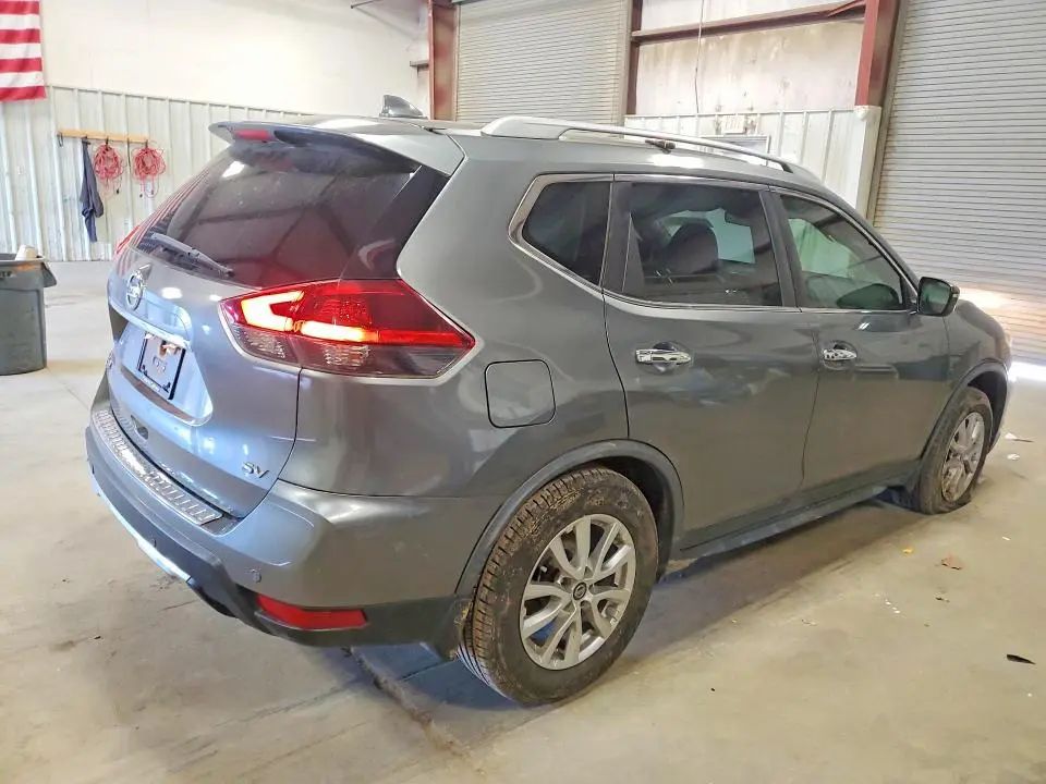 2019 NISSAN ROGUE SV  