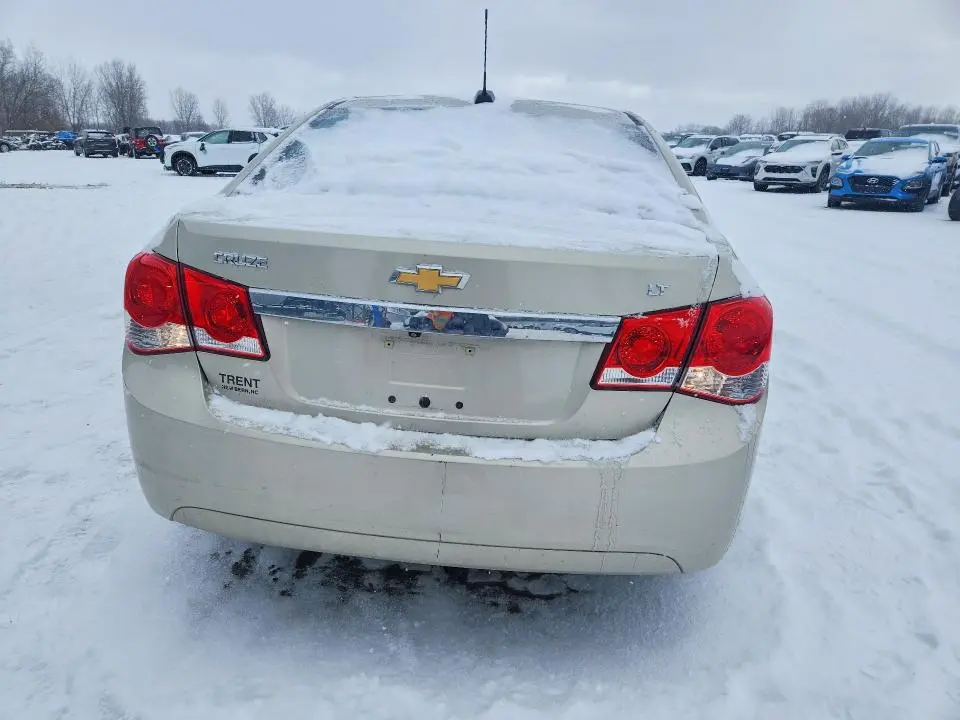 2015 CHEVROLET CRUZE LT  