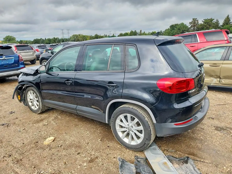 2014 VOLKSWAGEN TIGUAN S  