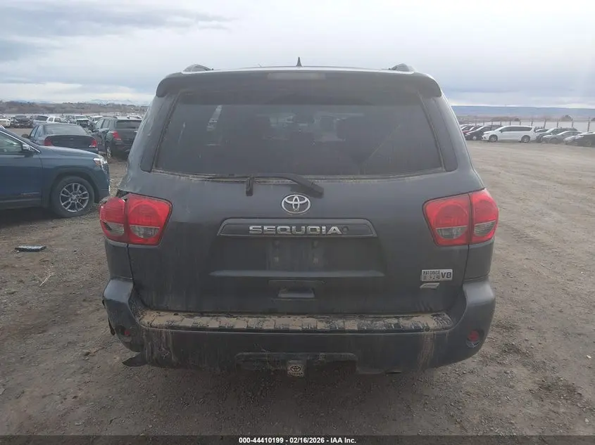 2015 TOYOTA SEQUOIA SR5 5.7L V8
