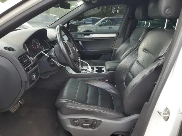 2017 VOLKSWAGEN TOUAREG WOLFSBURG  