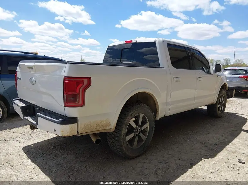 2015 FORD F-150 LARIAT