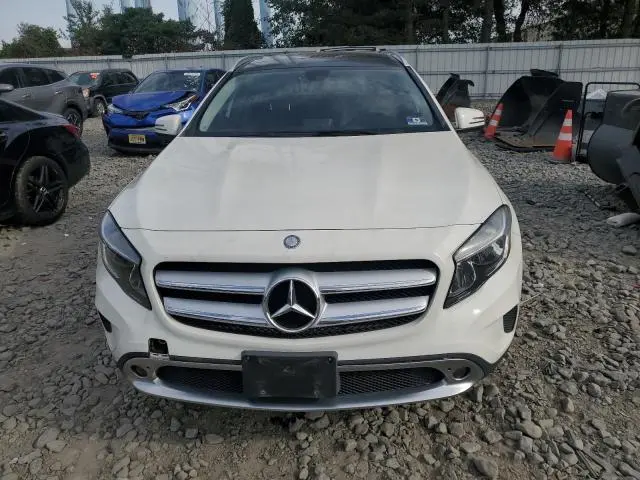 2015 MERCEDES-BENZ GLA 250 4MATIC  