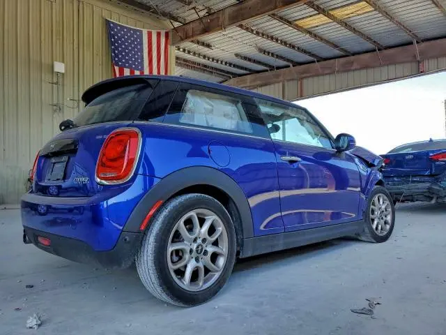 2019 MINI COOPER   