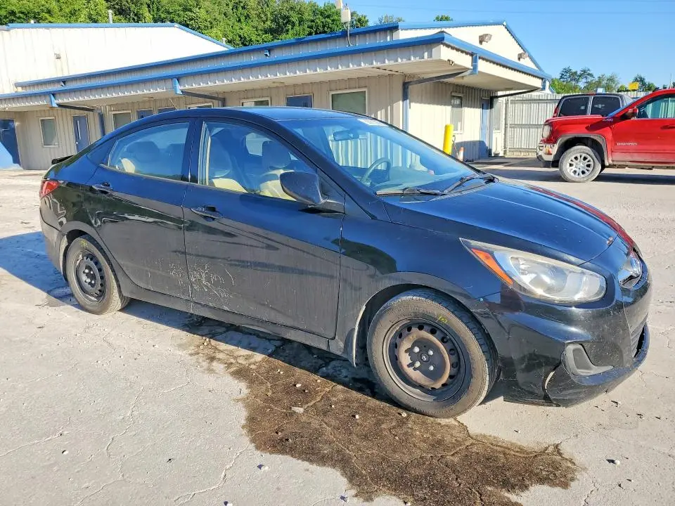 2014 HYUNDAI ACCENT   
