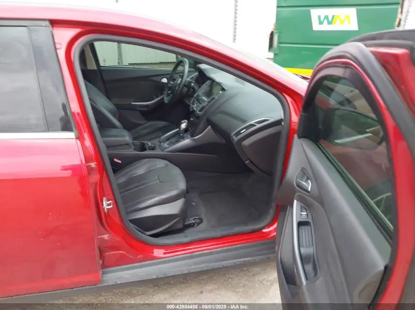 2012 FORD FOCUS TITANIUM