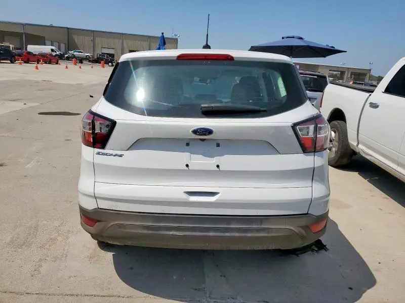 2018 FORD ESCAPE S  