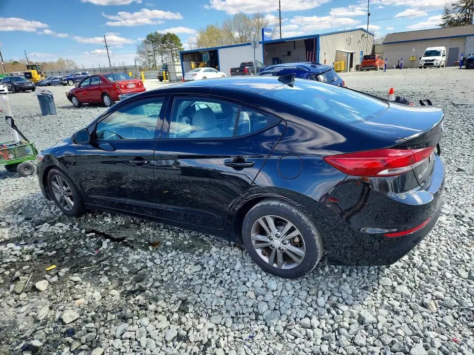 2018 HYUNDAI ELANTRA SEL  