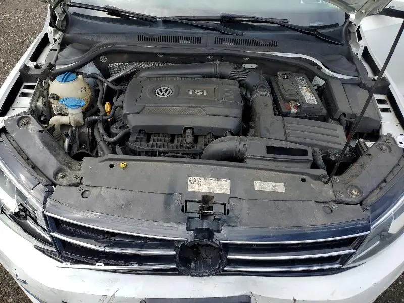 2016 VOLKSWAGEN JETTA SEL  