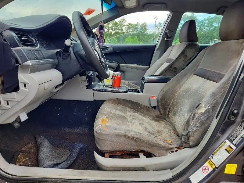 2014 TOYOTA CAMRY LE  
