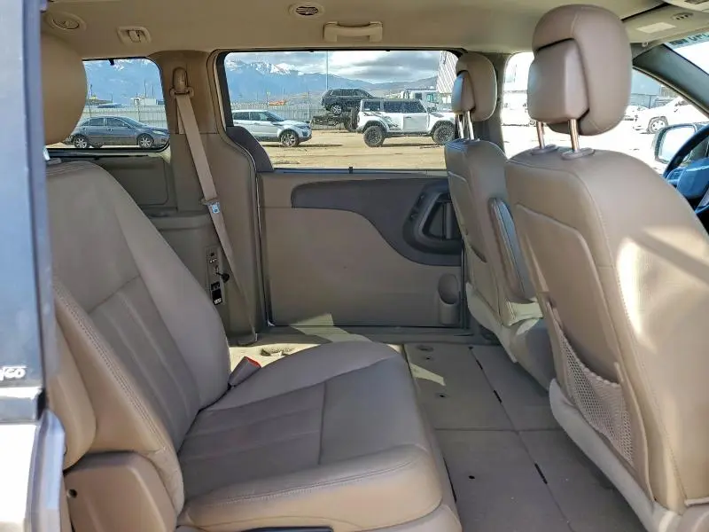 2015 CHRYSLER TOWN & COUNTRY TOURING L  