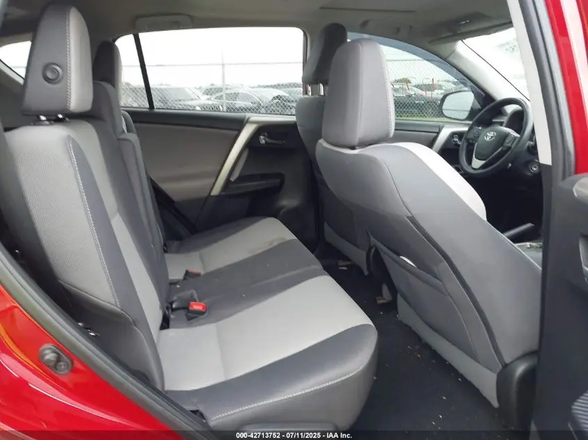 2015 TOYOTA RAV4 XLE