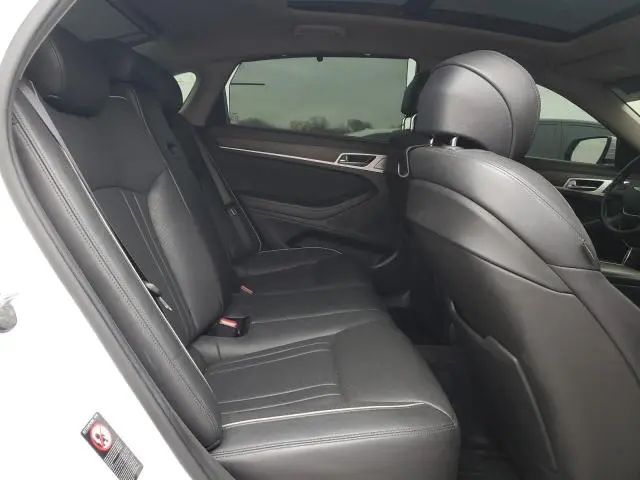 2018 GENESIS G80 BASE  