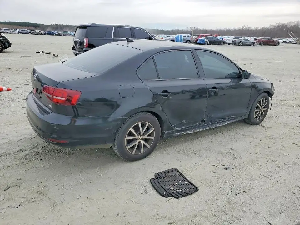 2016 VOLKSWAGEN JETTA SE  