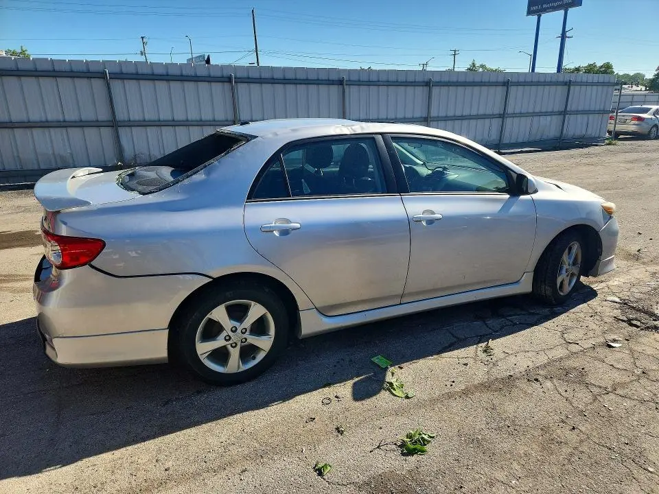 2012 TOYOTA COROLLA S  