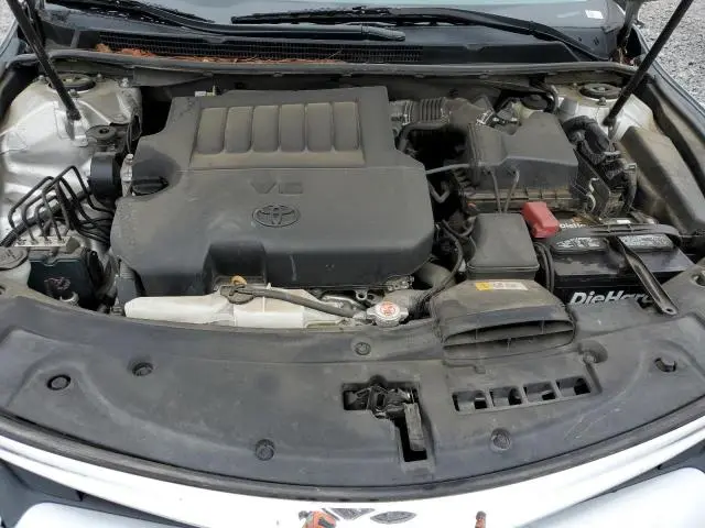 2016 TOYOTA AVALON XLE