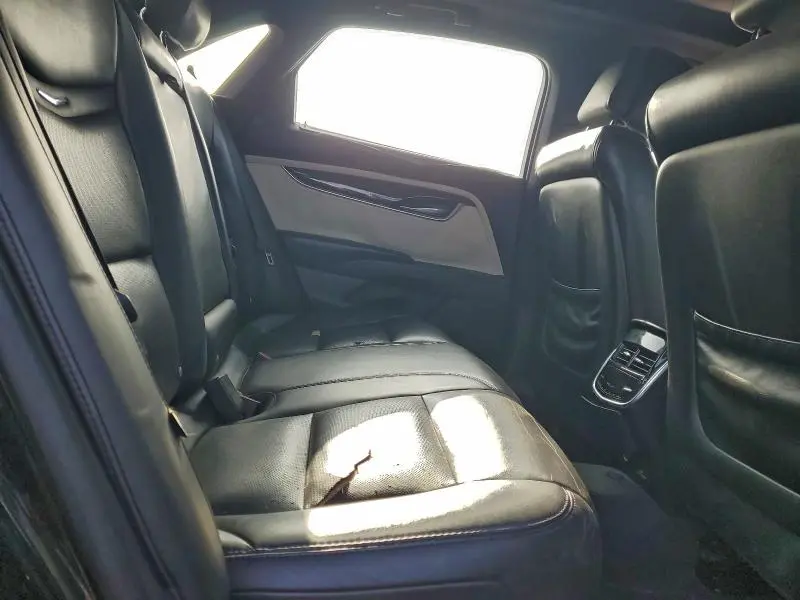 2013 CADILLAC XTS PLATINUM  