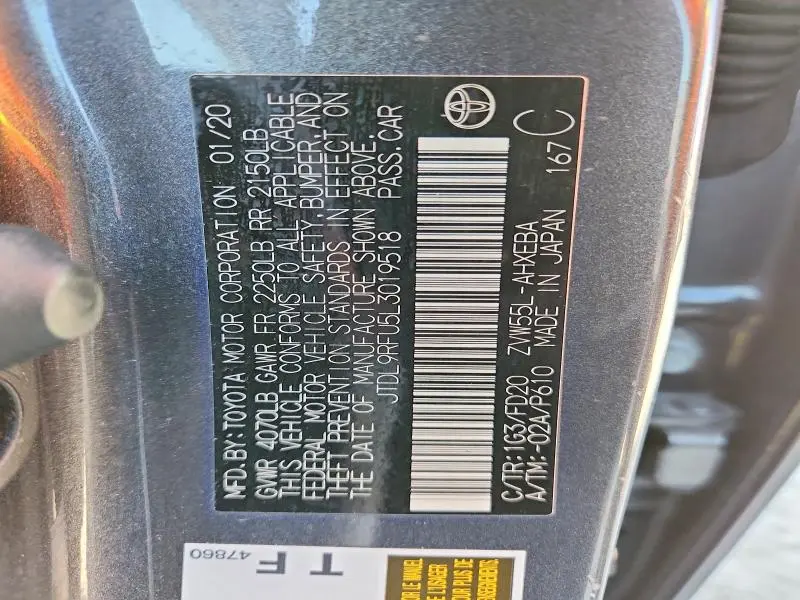 2020 TOYOTA PRIUS LE AWD-E  
