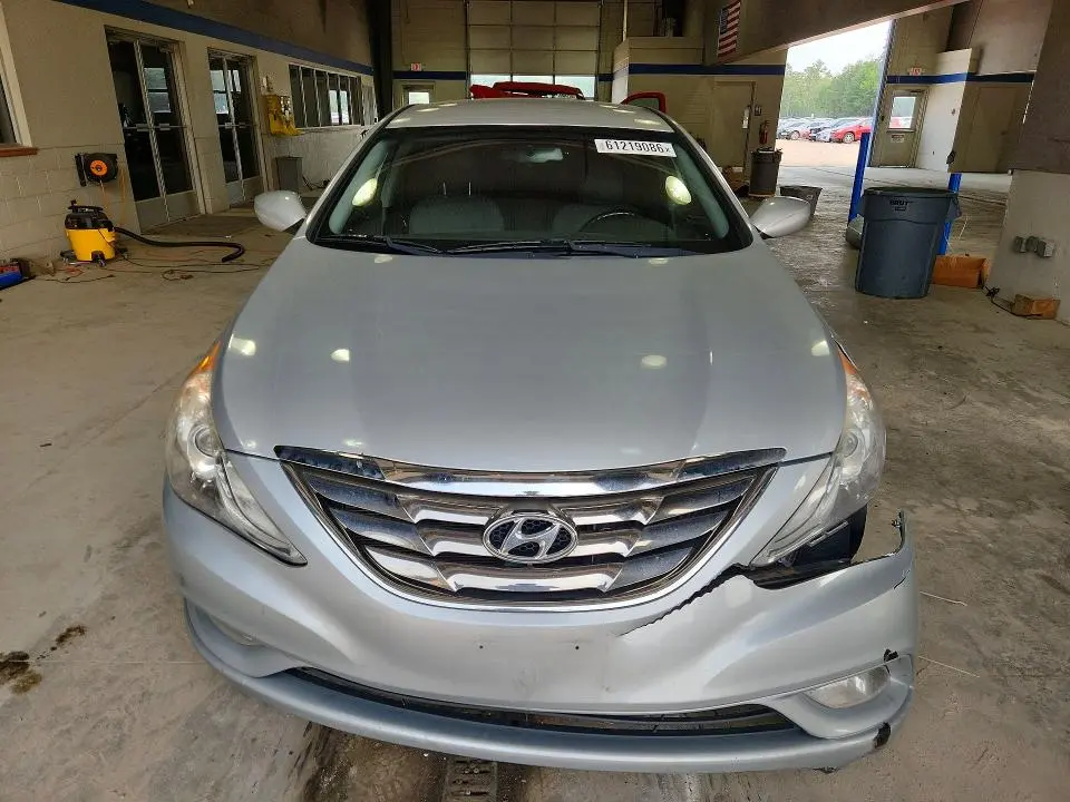 2013 HYUNDAI SONATA SE 2.0T  