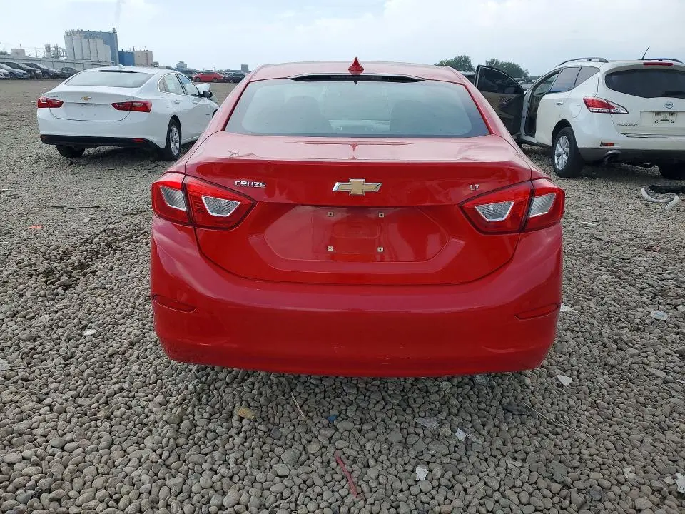2019 CHEVROLET CRUZE LT  