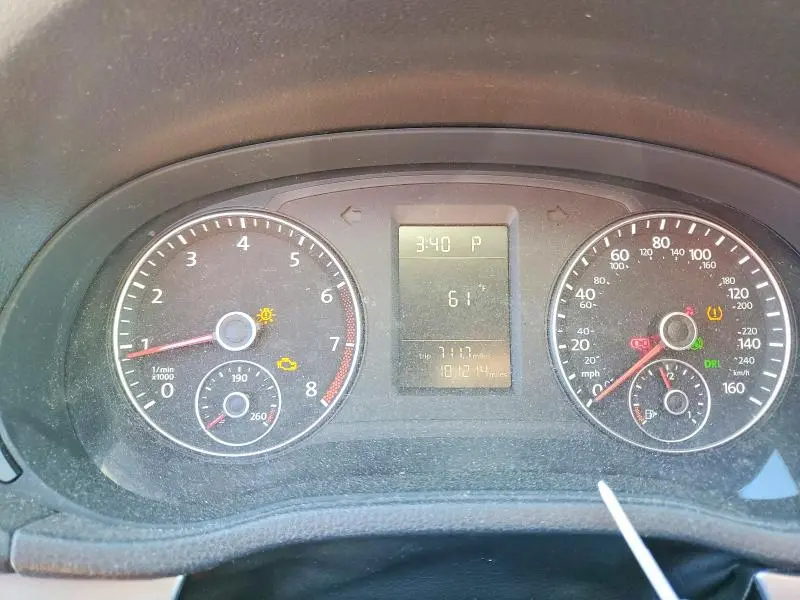 2012 VOLKSWAGEN PASSAT S  