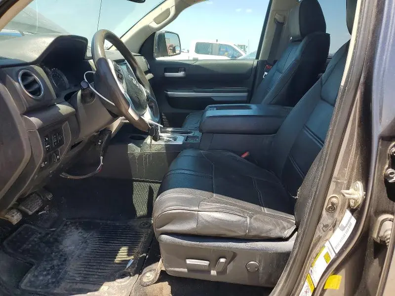 2015 TOYOTA TUNDRA SR5  