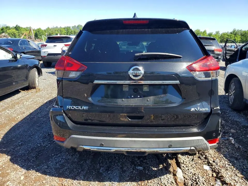 2020 NISSAN ROGUE SV  