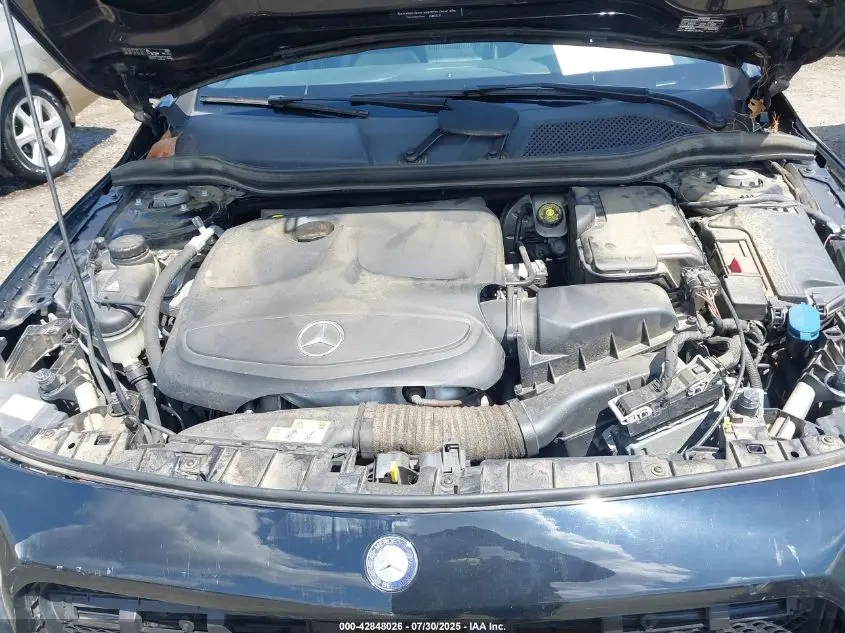 2016 MERCEDES-BENZ GLA 250 4MATIC