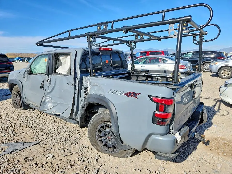 2022 NISSAN FRONTIER PRO-4X  