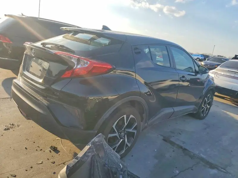 2018 TOYOTA C-HR XLE  