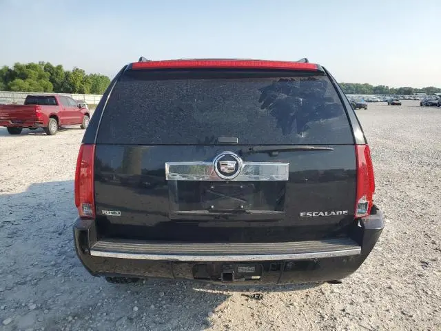 2010 CADILLAC ESCALADE   