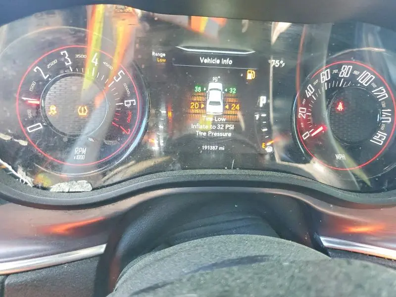 2017 DODGE CHALLENGER SXT  