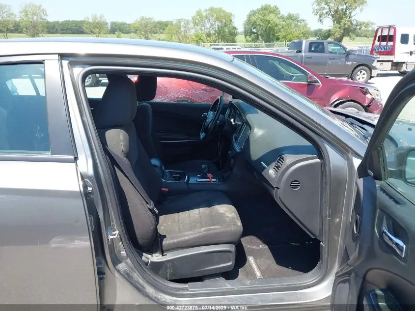 2012 DODGE CHARGER SXT