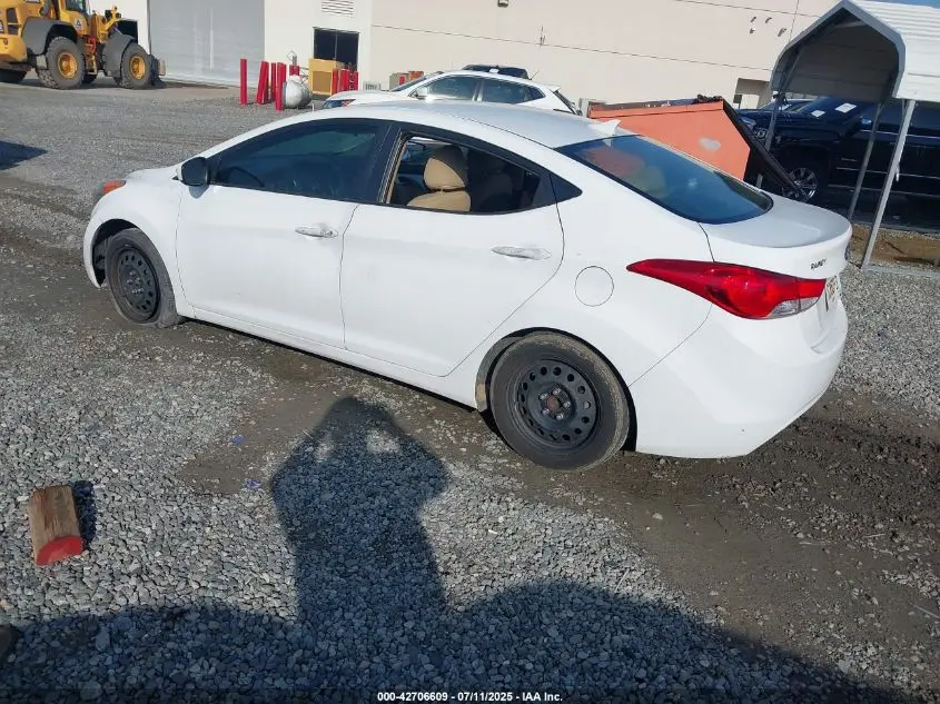 2011 HYUNDAI ELANTRA GLS