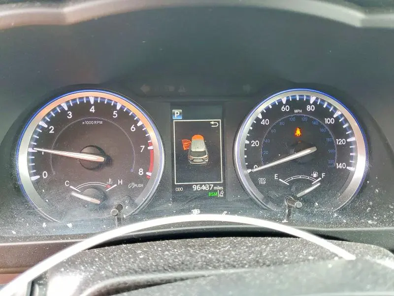 2017 TOYOTA HIGHLANDER XLE  