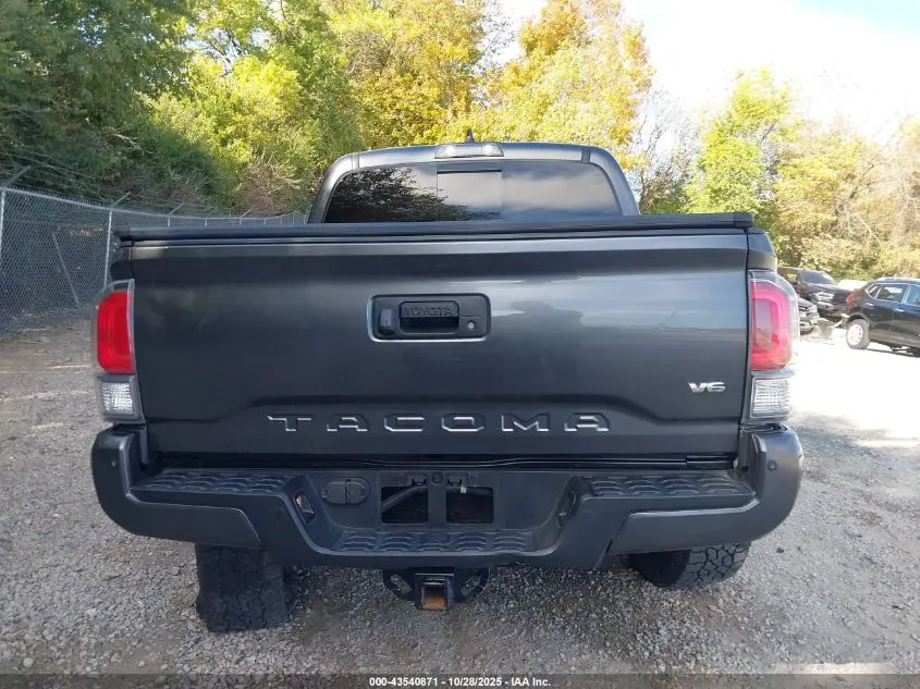 2022 TOYOTA TACOMA TRD SPORT