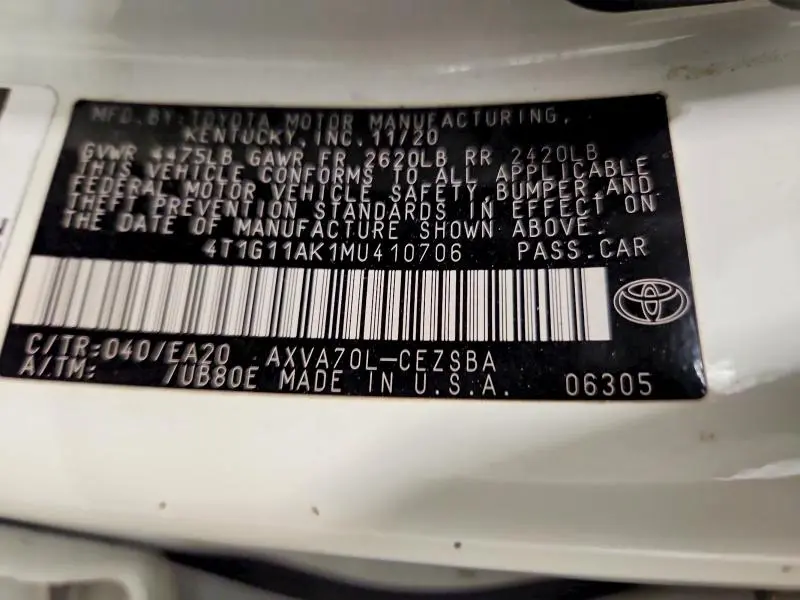 2021 TOYOTA CAMRY SE  