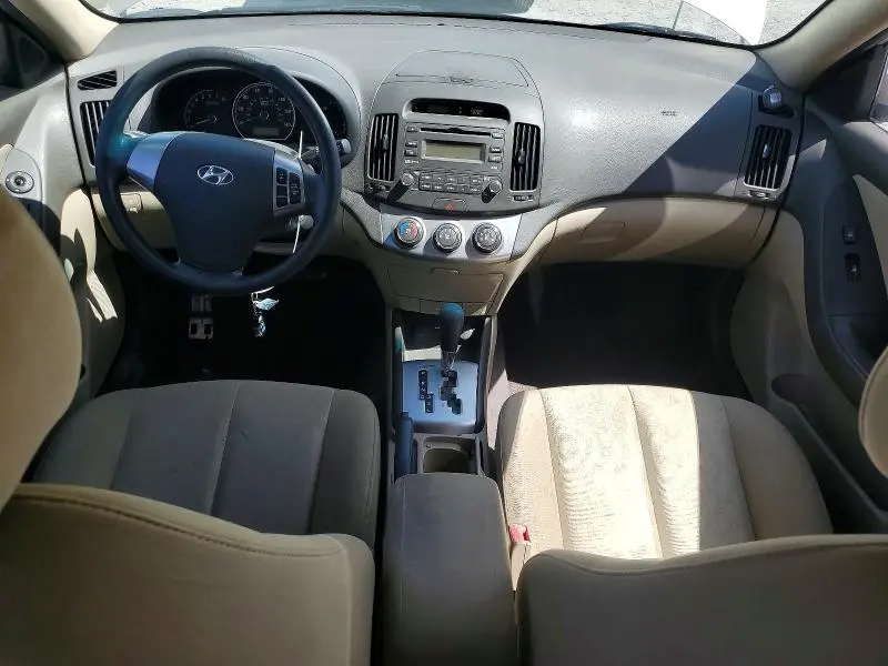 2010 HYUNDAI ELANTRA GLS  