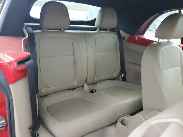 2013 VOLKSWAGEN BEETLE   