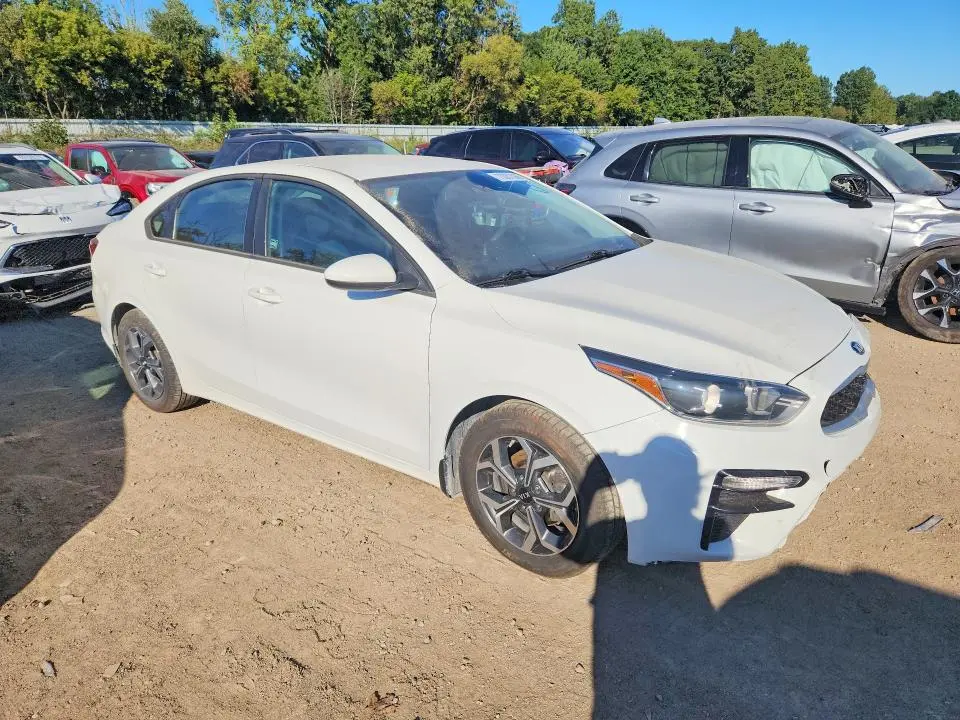 2020 KIA FORTE LXS  