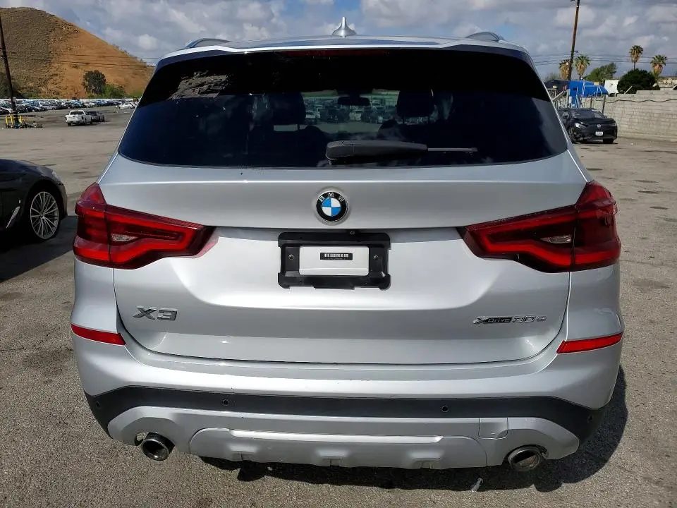 2021 BMW X3 XDRIVE30E  