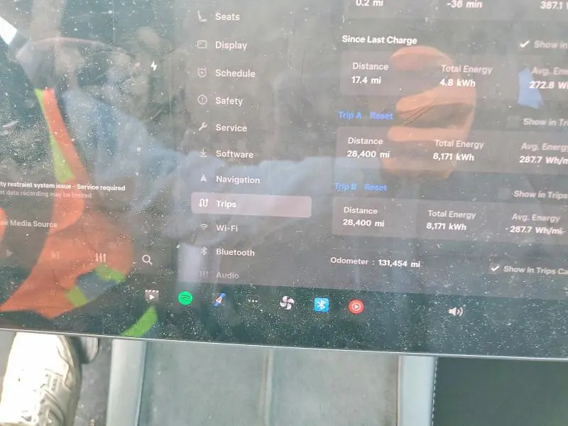 2022 TESLA MODEL Y LONG RANGE